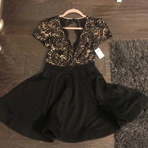 NWT lace dress with flared bottom